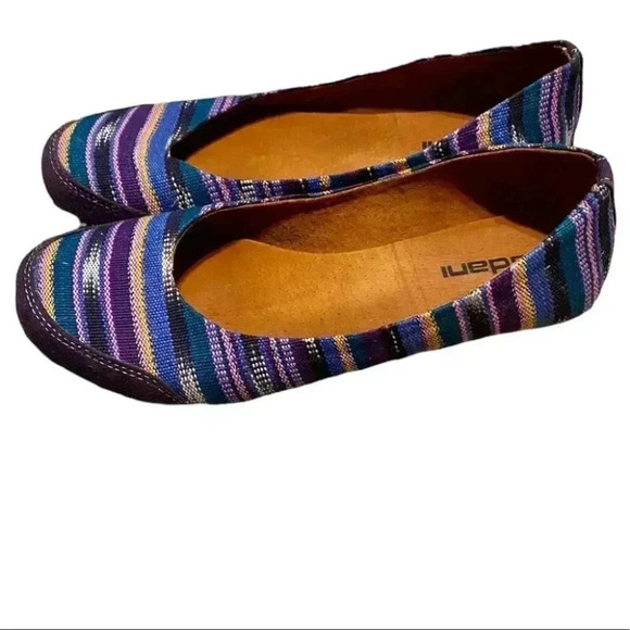 Cadani Boho Aztec Colorful Flats - Picture 1 of 7